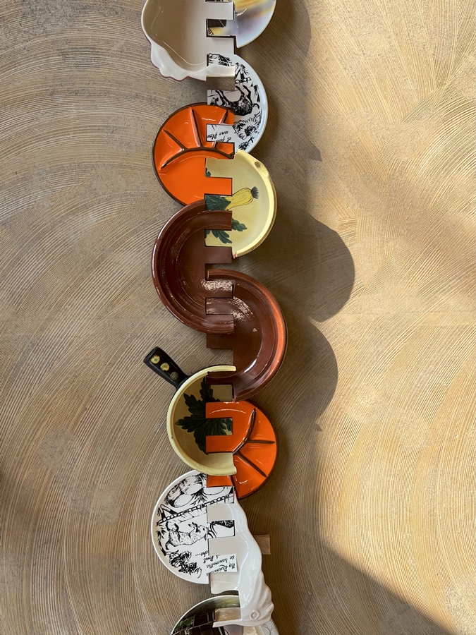 Felicità Milieu des choses, montrant des oeuvres de l&rsquo;artiste espagnol JAVIER CARRO TEMBOURY - 1